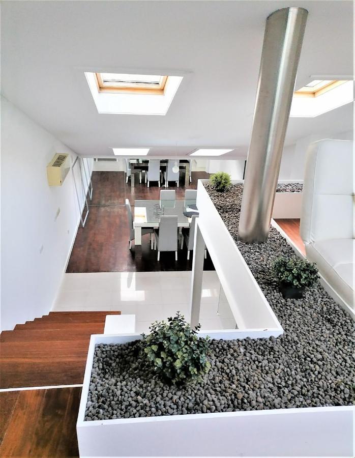 24 Loft Design Avenue